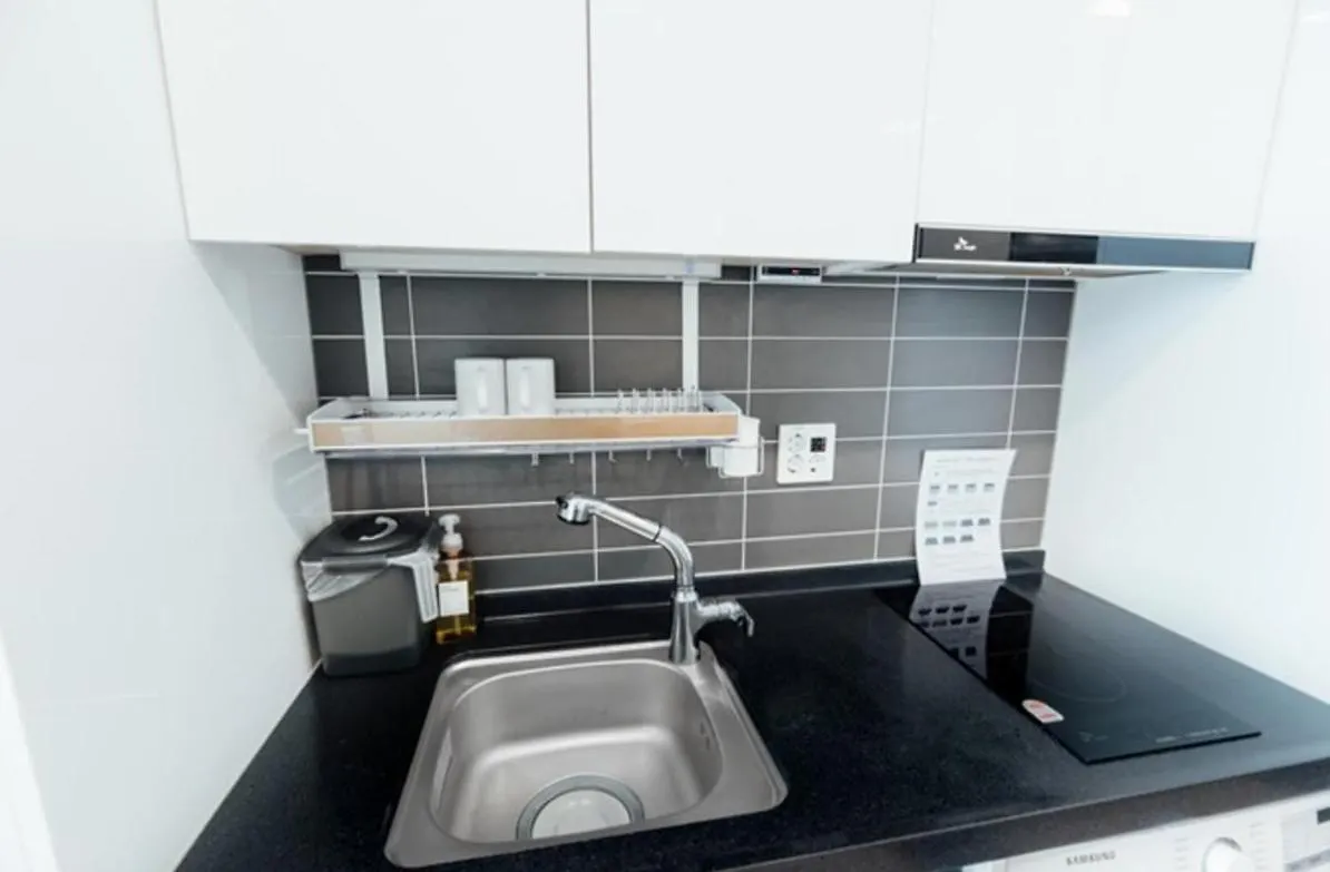 Celebstay Songdo Halla Western Park Incheon 0*,  Korsel